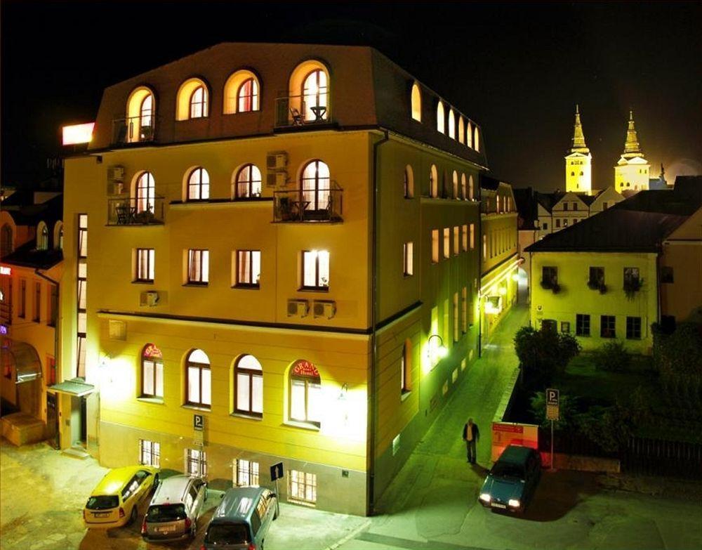 Hotel Grand Ζιλίνα Εξωτερικό φωτογραφία