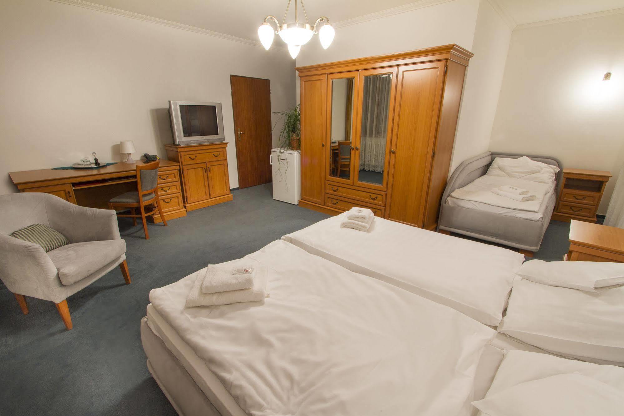 Hotel Grand Ζιλίνα Εξωτερικό φωτογραφία